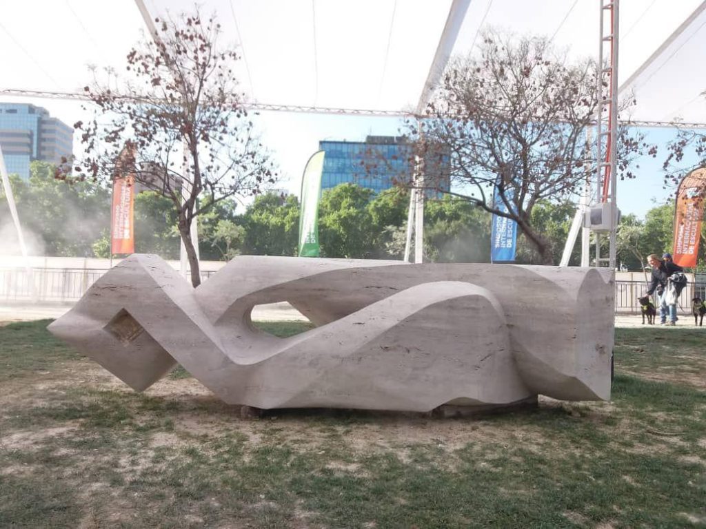 مجسمه‌ساز اردبیلی در فستیوال شیلی لینک : https://ardabilvas.ir/?p=919 👇 سایت : ardabilvas.ir اینستاگرام : instagram.com/ArdabilVAS کانال : @ArdabilVAS 👆