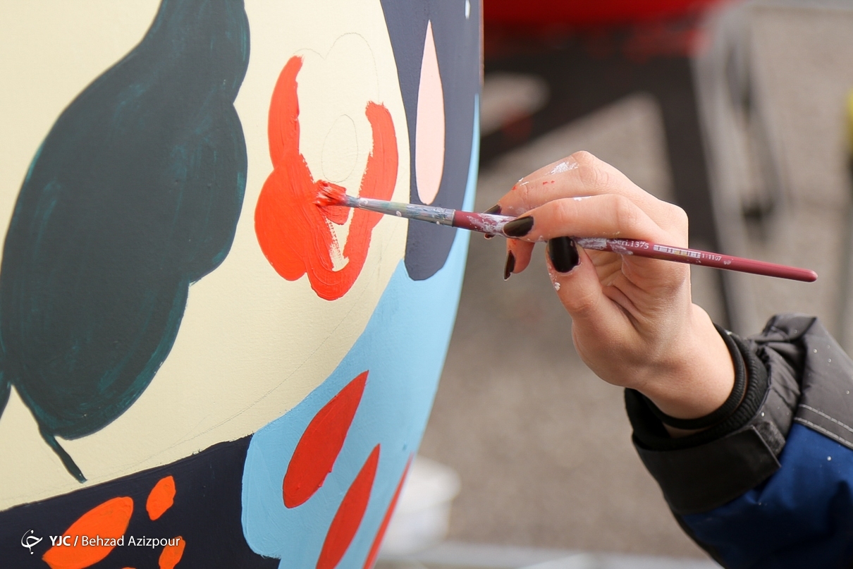 هنرمندان اردبیل در چهارمین جشنواره تخم‌مرغ‌های شهری تبریز  |  انجمن هنرهای تجسمی استان اردبیل ـ جامعه تخصصی هنرهای تجسمی