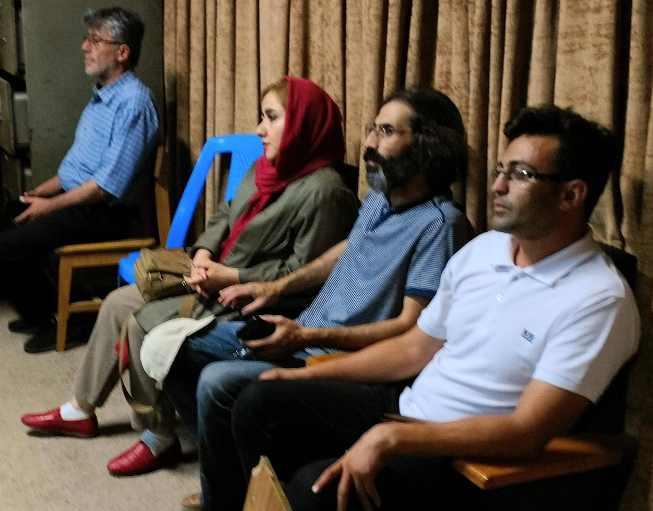 نشست صمیمانه استاد نیکانپور و استاد گرمچی برگزار شد | انجمن هنرهای تجسمی استان اردبیل ـ جامعه تخصصی هنرهای تجسمی